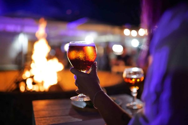 How to Create a Signature Gourmet Burger with Exotic Toppings?